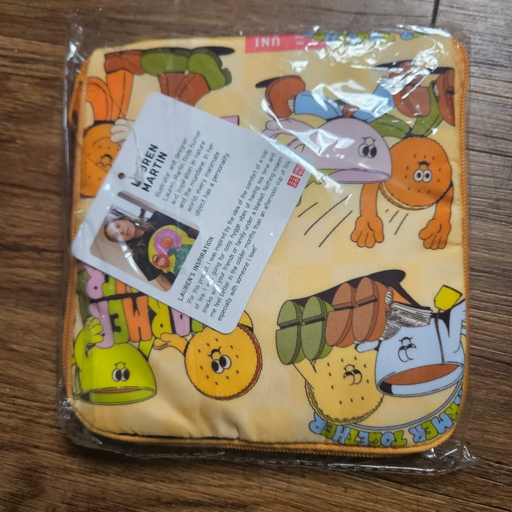 Lauren Martin X Uniqlo Warmer Together Pocketable Shopping Tote Bag Graphic NWT
